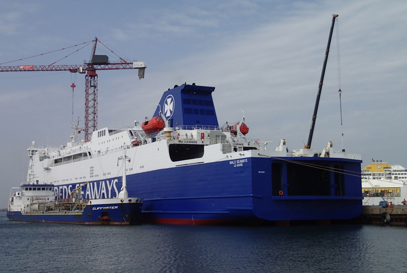 DFDS hopes to resume Calais service tomorrow