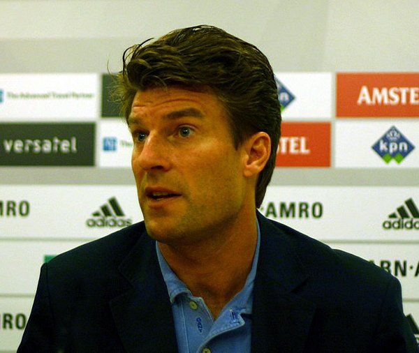 Laudrup out of the running to become Denmark coach