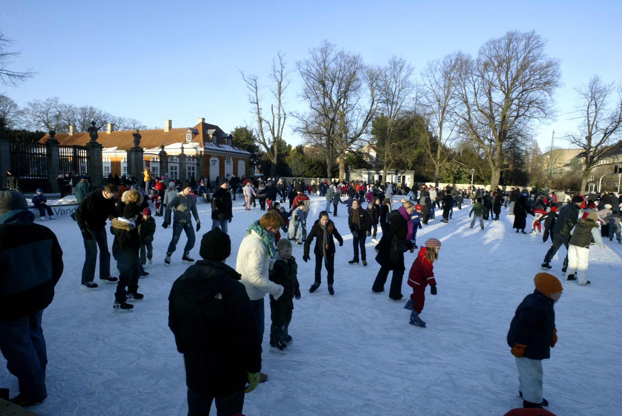 Rinky dinky doo – go skating this winter with Kids Corner