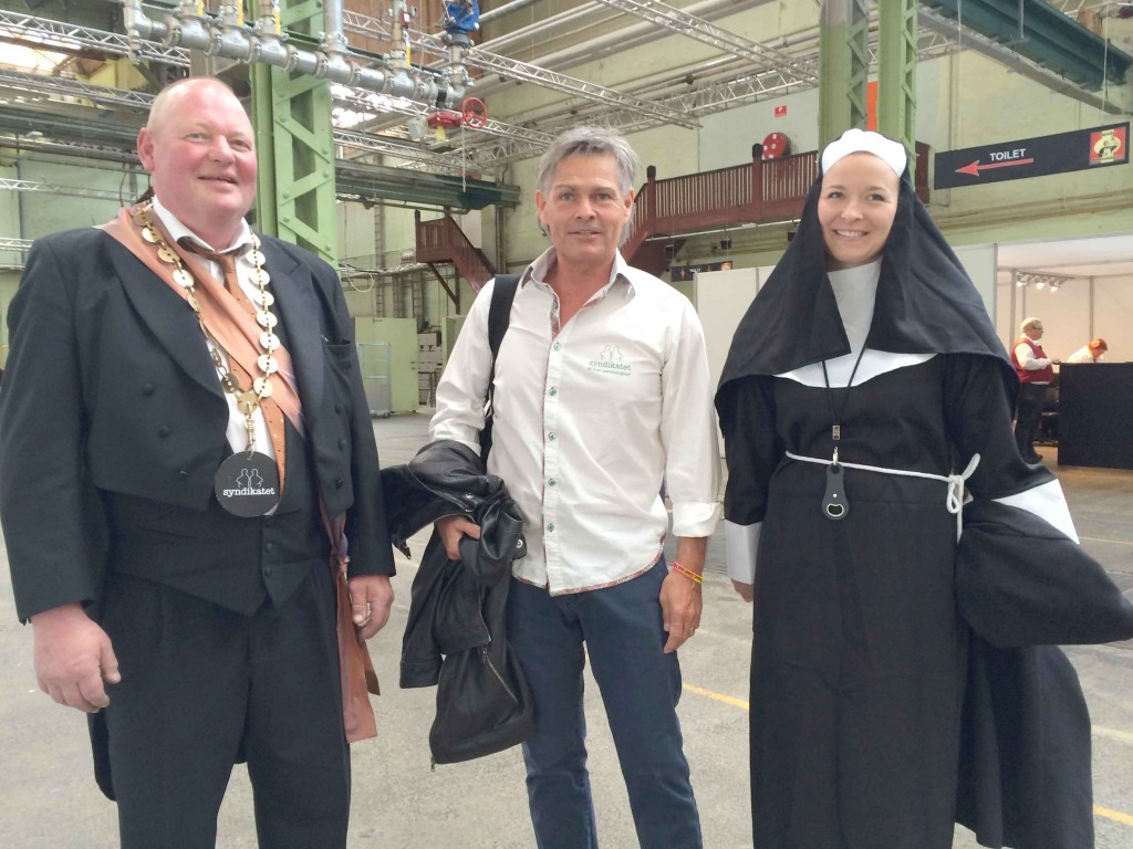 The Mayor, The Psycopath and The Nun