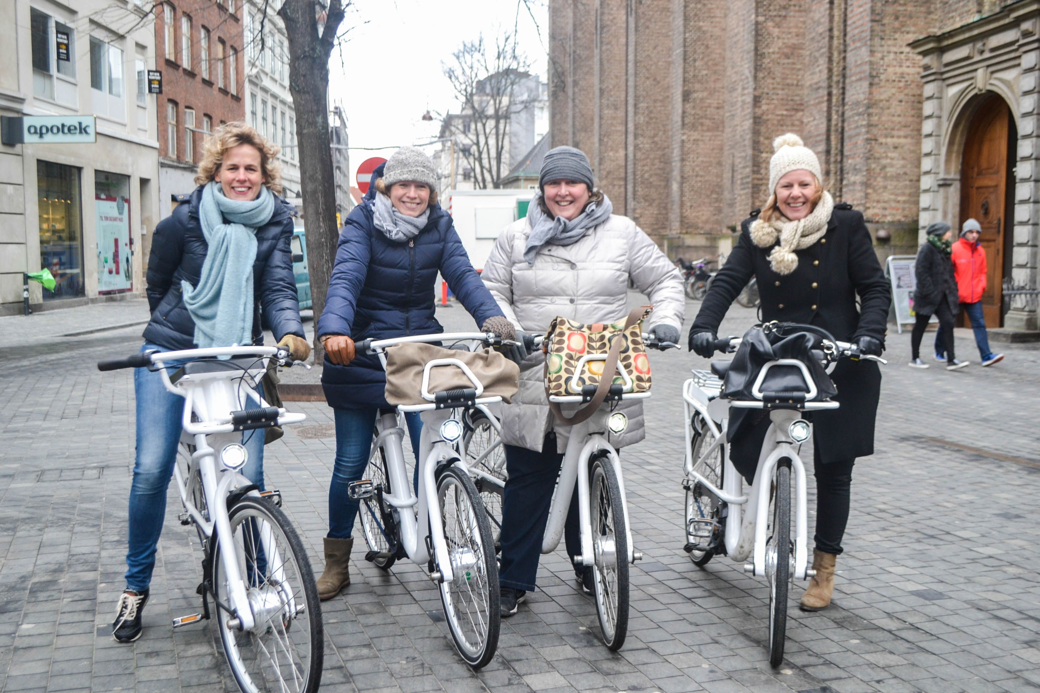 Bike tour: Copenhagen from a very logical angle
