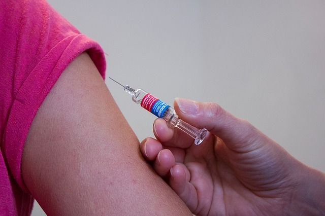 Low vaccination rate among young people in disadvantaged areas