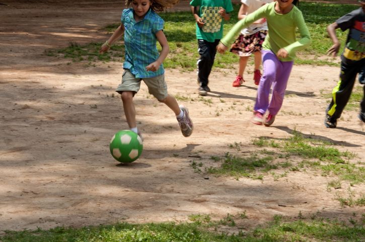 Vulnerable Danish children participate less in sports