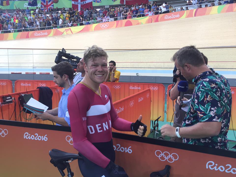 Rio 2016: Grateful eight as Hansen wins bronze