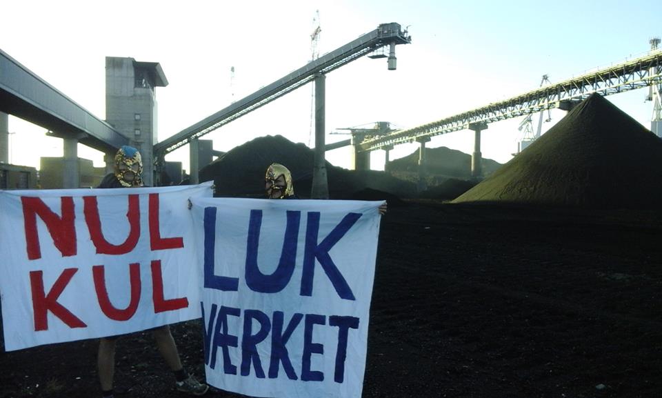 Activists arrested after breaking into coal plant in Aalborg