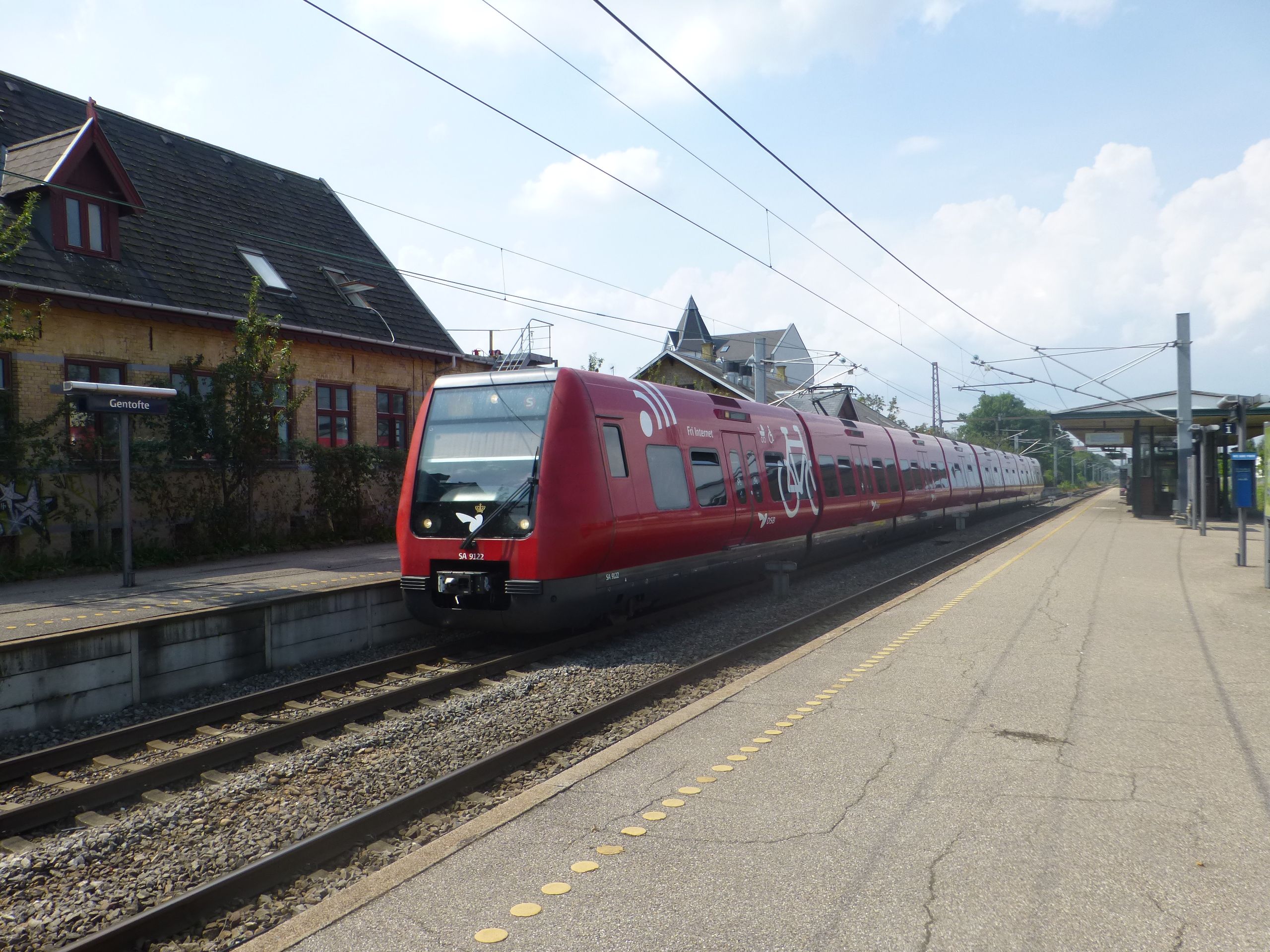 Danish state train operator behind schedule and over budget on switching signals