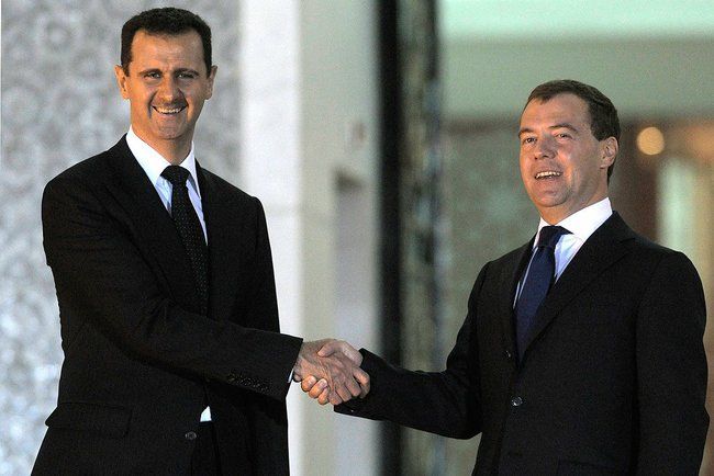 Defence minister: removing Assad no longer realistic