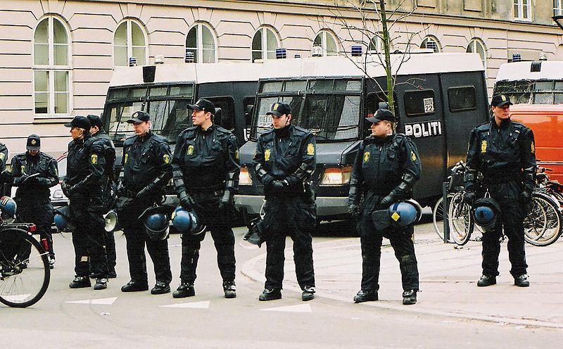 At least five arrested as Ungdomshuset demo turns ugly