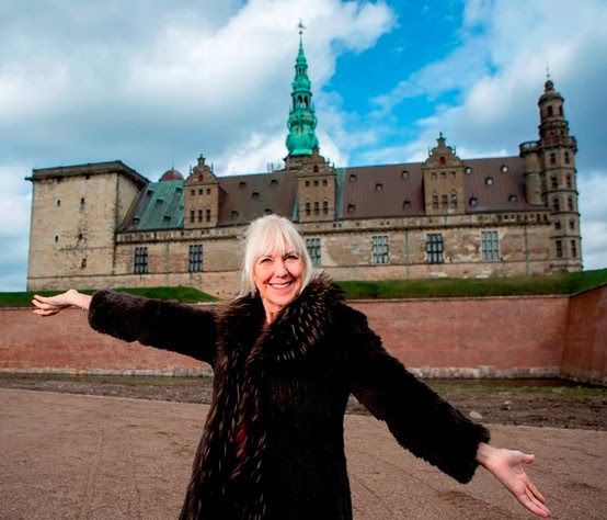 Vivienne McKee to play Gertrude at Hamlet’s castle