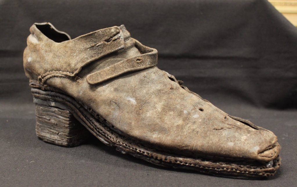 These boots are made for more than walking – 500 years of Copenhageners’ shoes