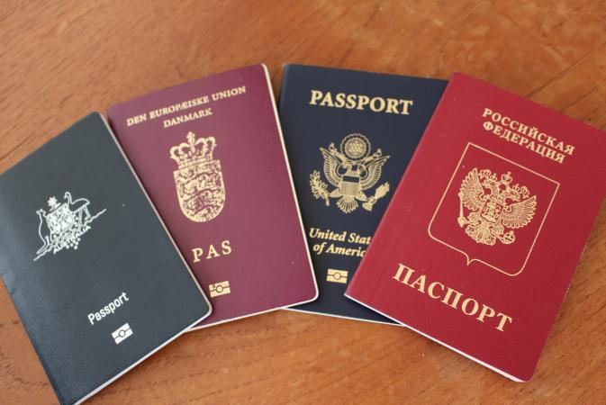 DF: Dual citizenship was a mistake