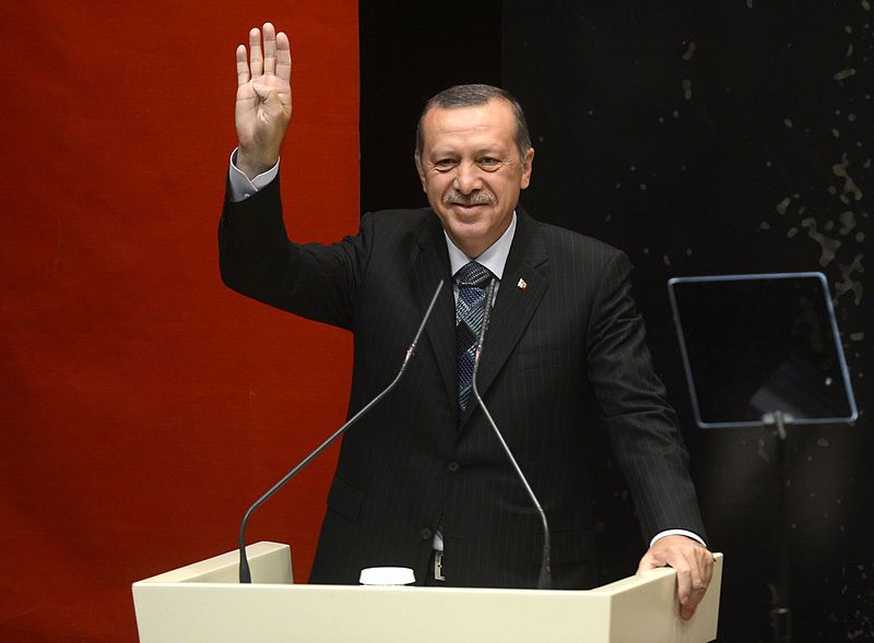 Easter News in Brief: Turkish Danes back Erdogan’s bid for more powers