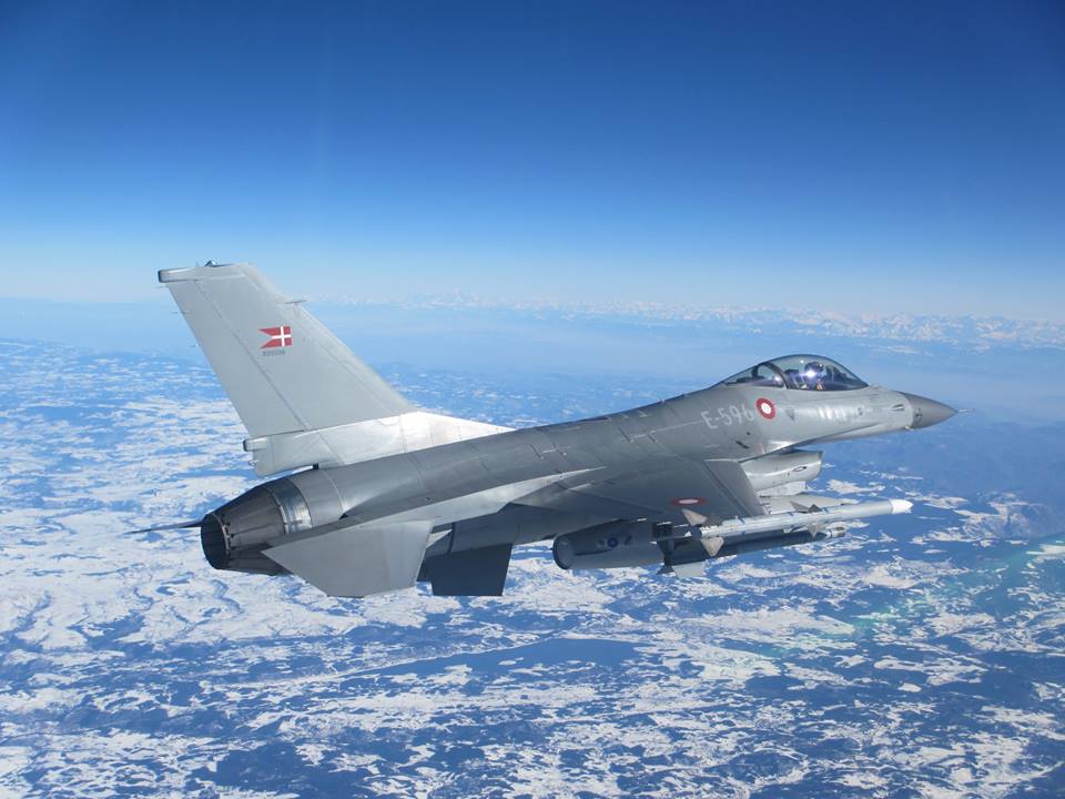Denmark’s offers fighter jets to the Baltics