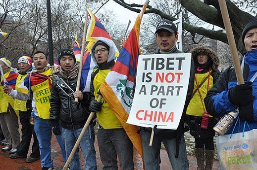 Marschieren für Tibet und die Ukraine