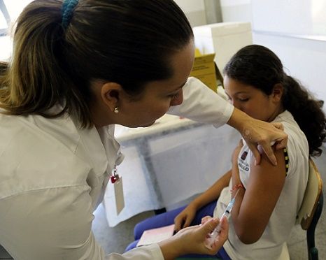 Science News in Brief: HPV vaccine a success story, new research reveals