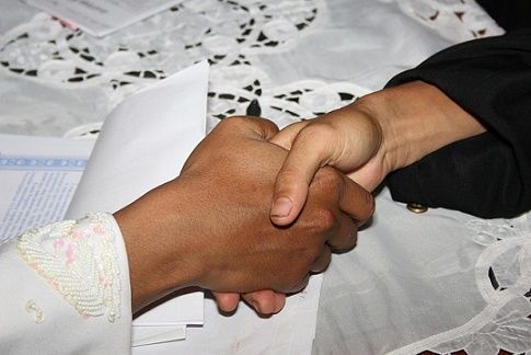 Political opposition to ‘handshake’ law growing