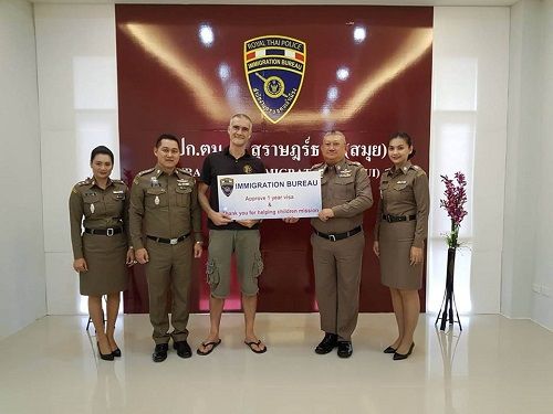 Danish divers knighted in Thailand