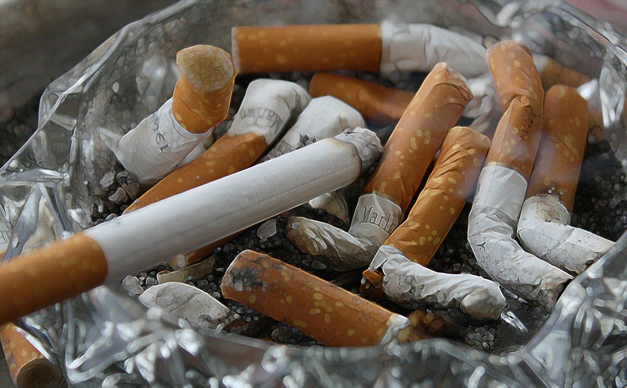 Danish News Round-Up: More vow to quit smoking