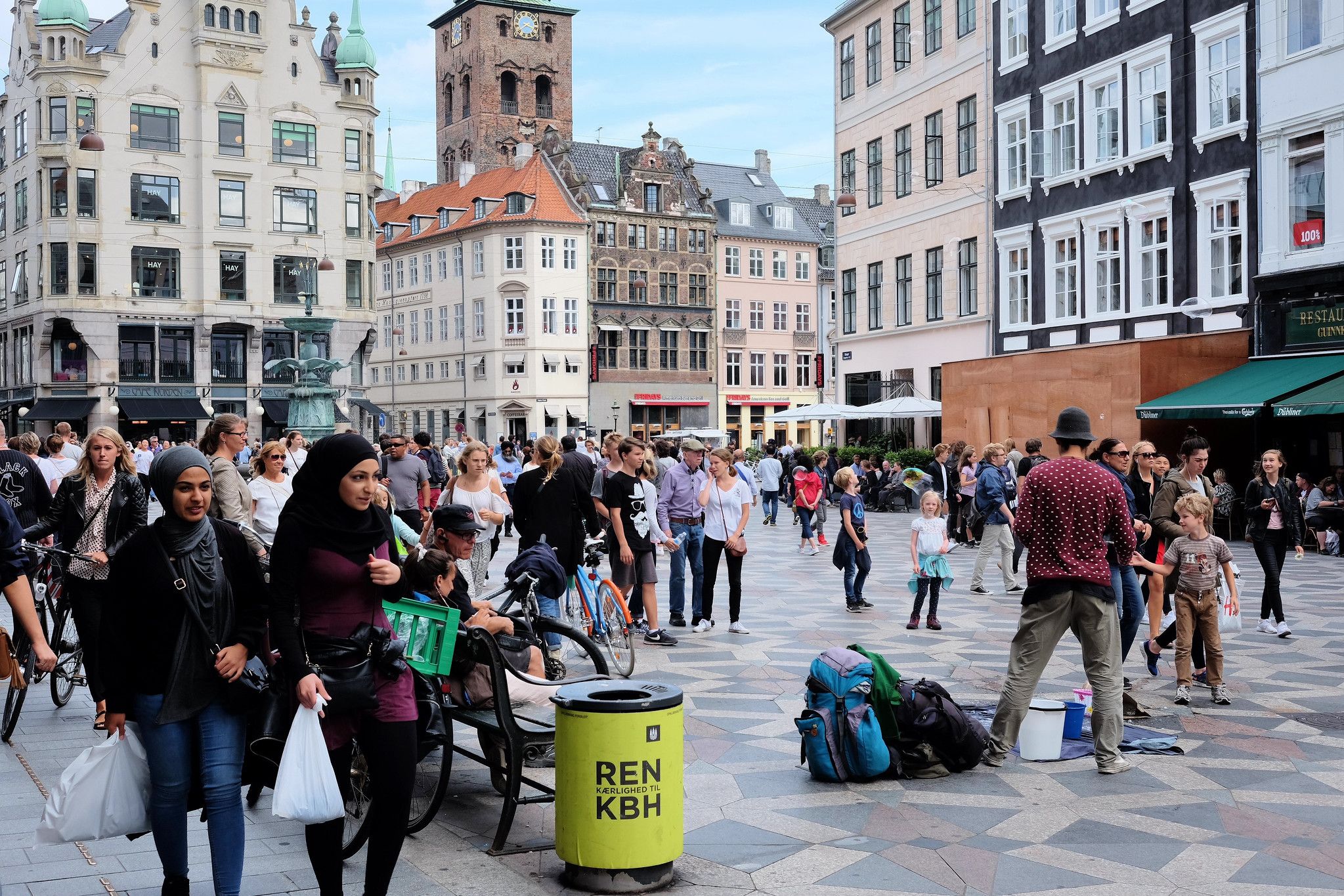 Local Round-up: Copenhagen likely to fire street sweepers