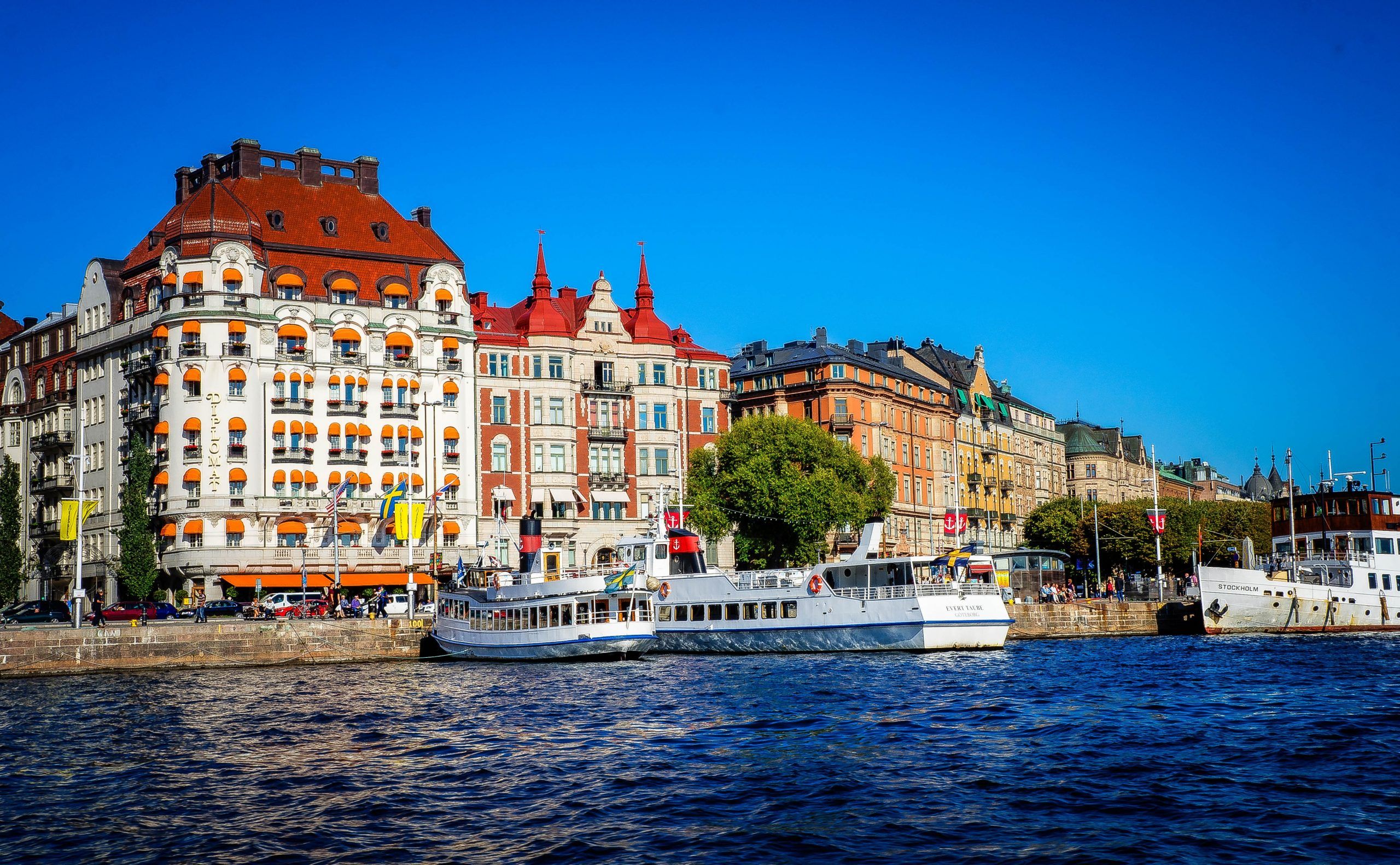 Denmark allows travel to whole of Sweden