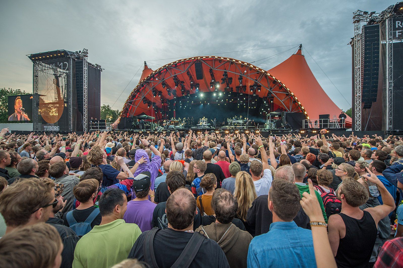 Orange dreams up in smoke: Roskilde and other festivals admit defeat and cancel en masse
