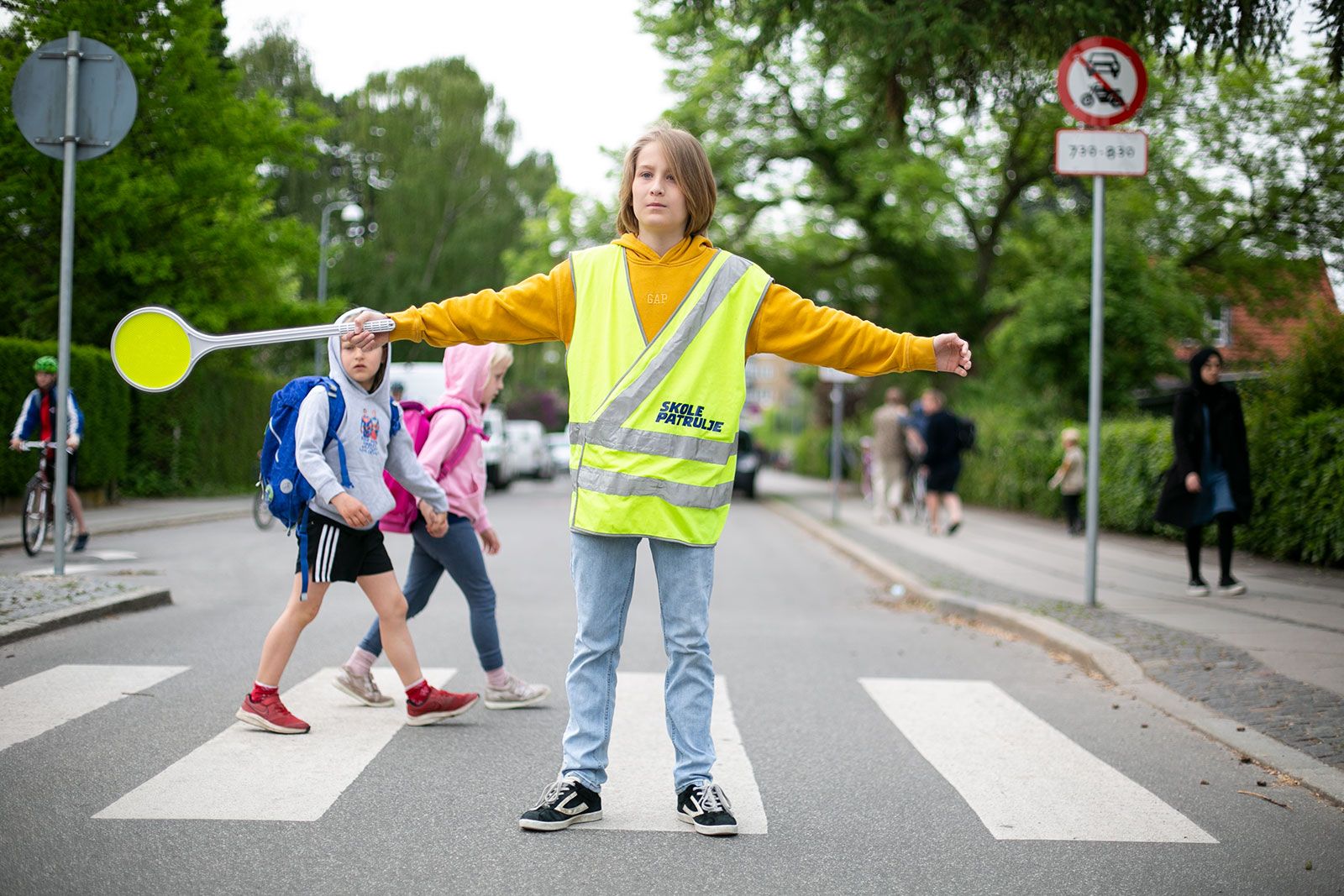 Nearly half of the school patrol’s young people have experienced hostility from road users