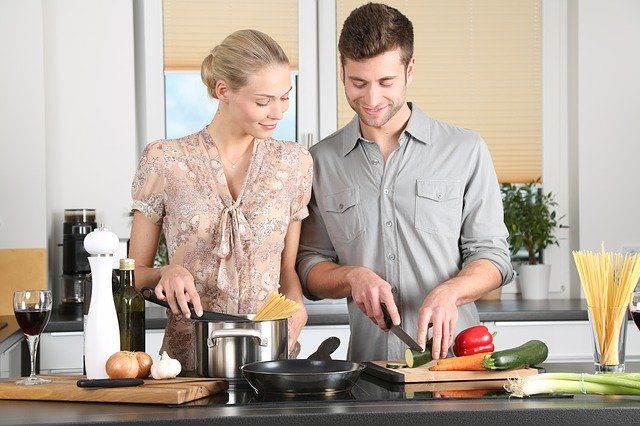 Dating mit den Dänen: Wenn ein Typ sagt: „Ich koche für dich“