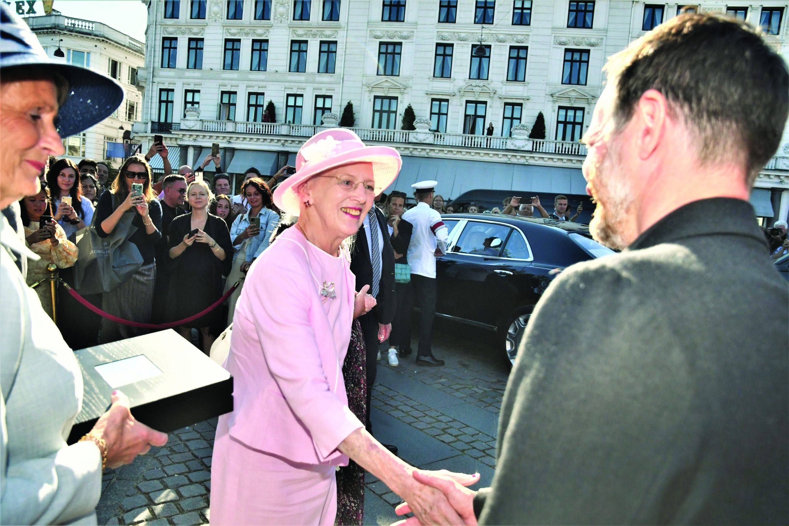 Queen Margrethe’s week under the spotlight: Putin revelations, back surgery and her impending death