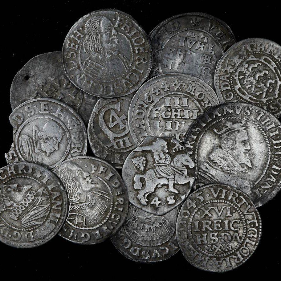 Fantastic cache of silver found in a snowy West Jutland field
