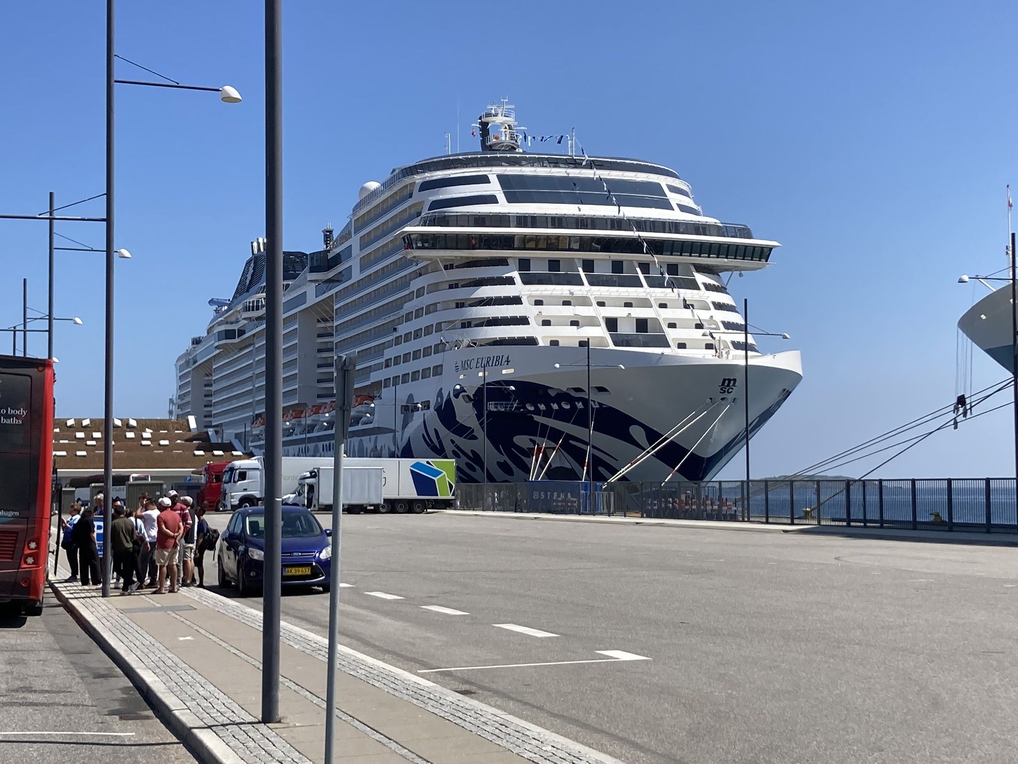 Cruise tourists returning to Copenhagen in heavy numbers