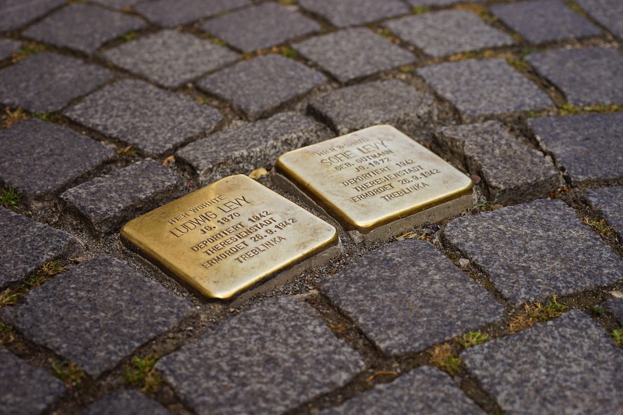 Stolpersteine: The citizens’ art initiative commemorating WW2 courage in Copenhagen