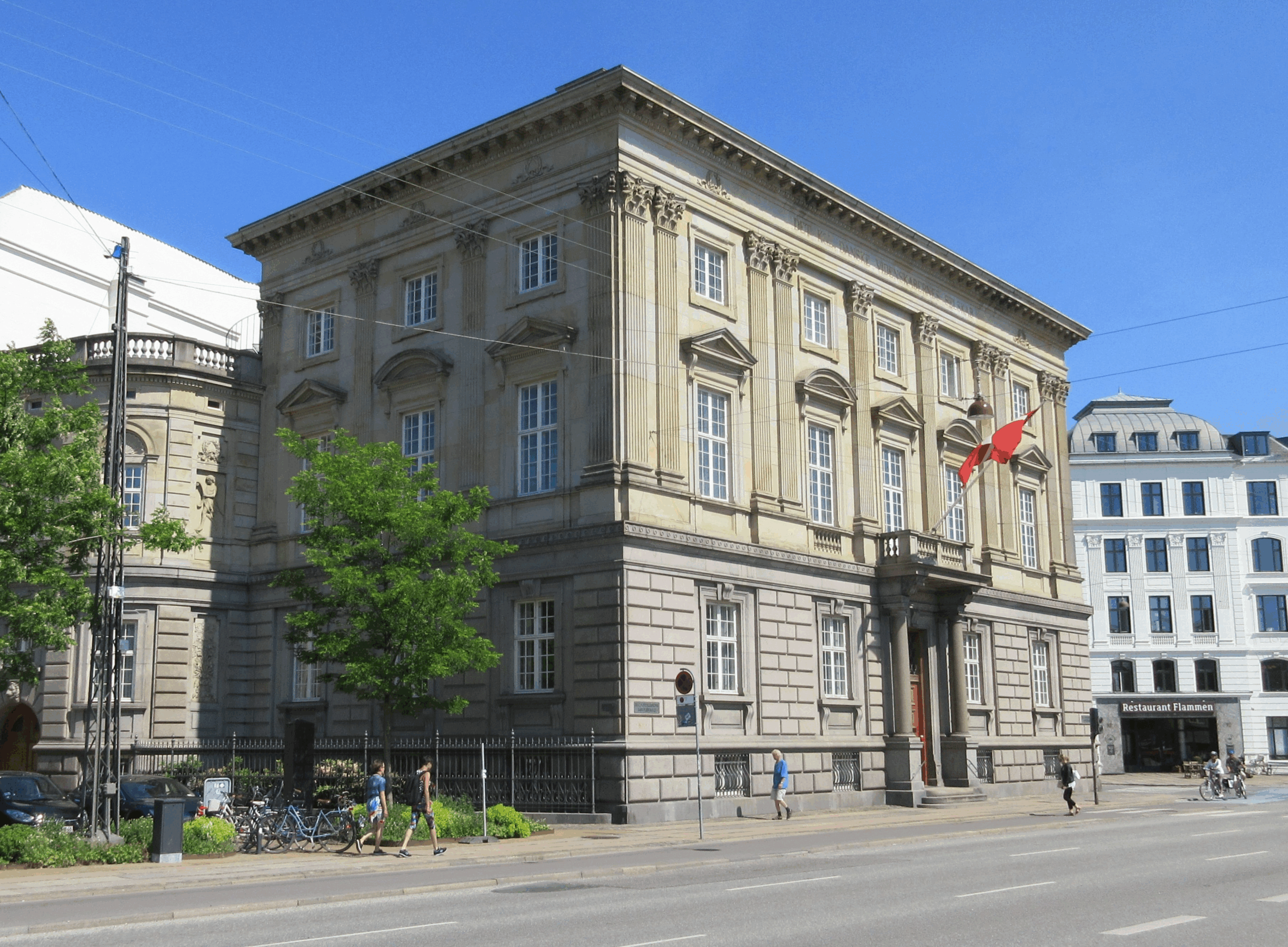 Minister: “We support bigger internationalization of the Universities – if done right”.